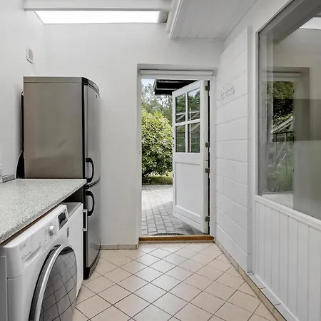 3 Bedroom Cozy In Højby